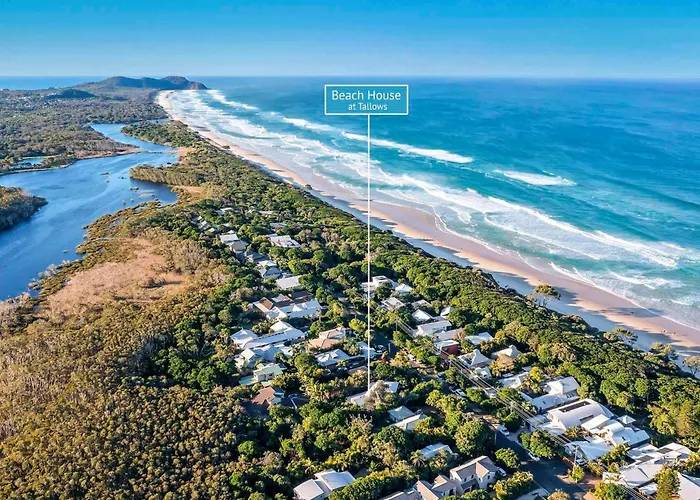 Beach House At Tallows - Pet-Friendly 4 Bedroom Retreat Byron Bay